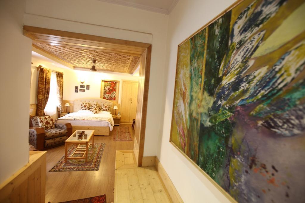 Dove Cottage Srinagar  Exterior photo